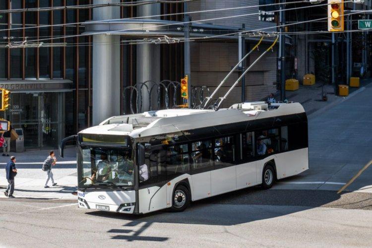 Solaris tests Trollino trolleybus in Canada