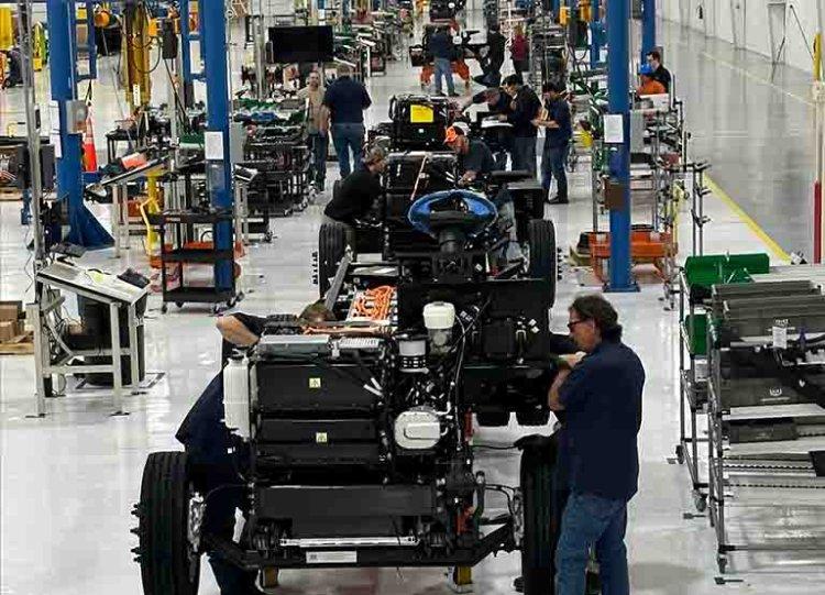 Workhorse starts Production of Chassis for W56 EV