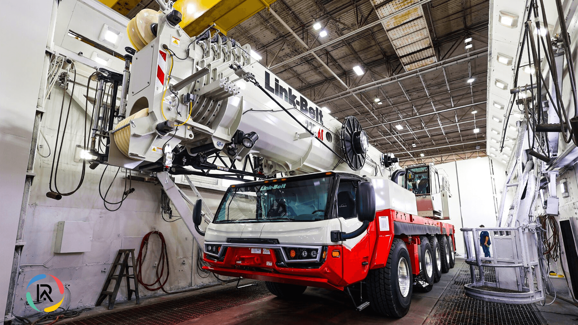Link-Belt debuts new 225|AT at CraneFest 2024
