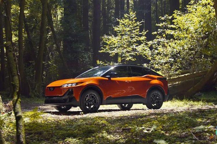 Subaru Unveils 2026 Uncharted Electric SUV in U.S