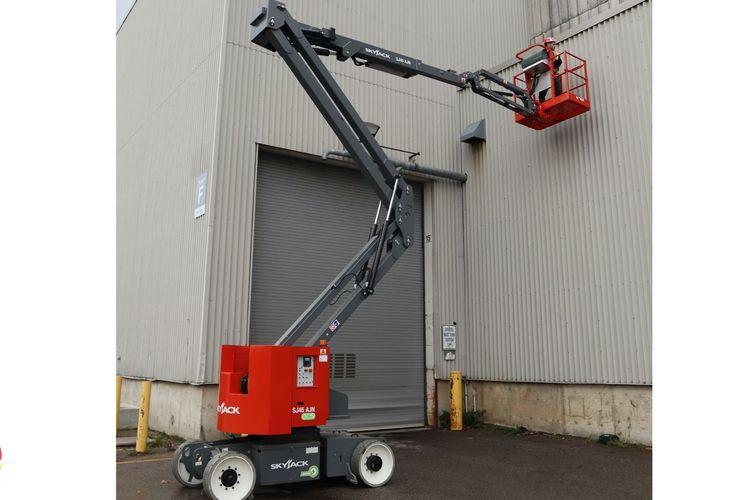Skyjack Introduces New Boom and Scissor Lifts
