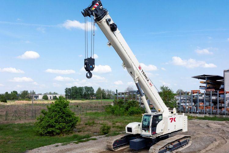 Raimondi Launches First Telecrawler Crane Line