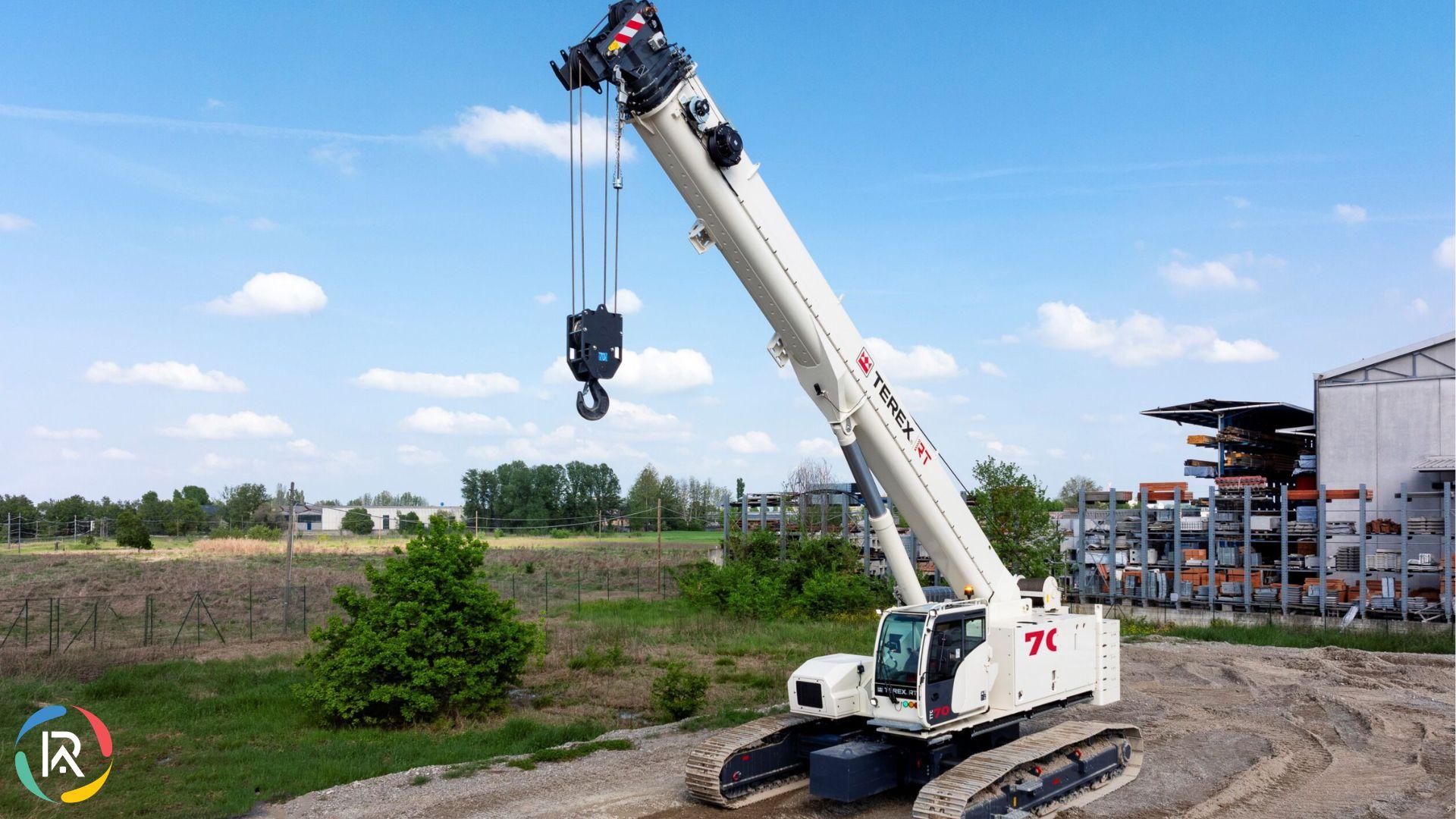Raimondi Launches First Telecrawler Crane Line
