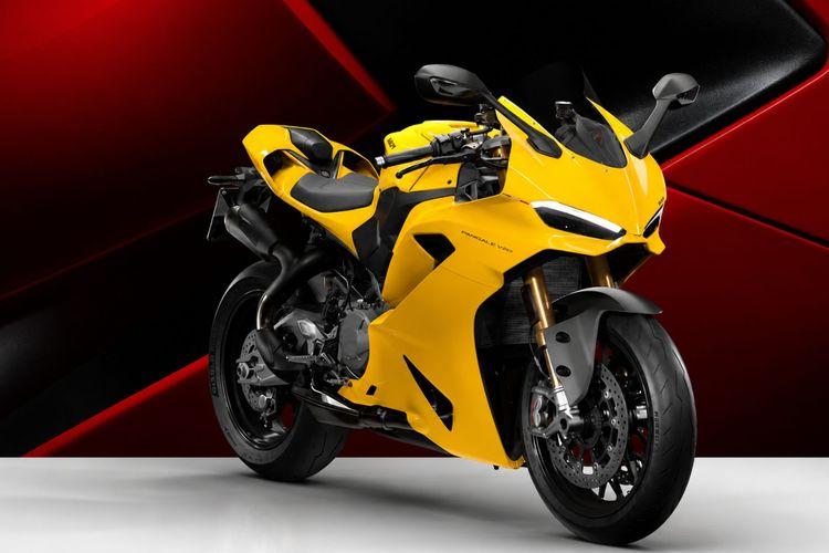 Ducati Introduces Panigale V2 S in New Yellow Colour