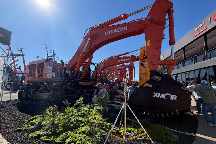 Hitachi Launches ZX890LC-7H Heavy Excavator