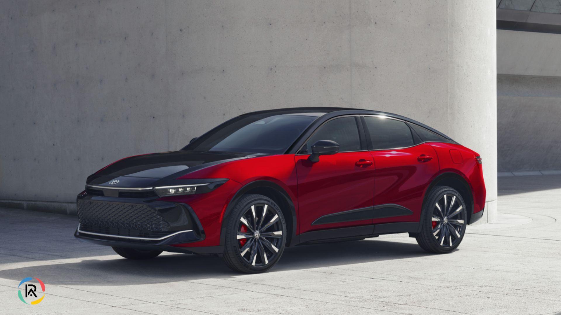 Toyota Unveils Upgraded 2027 Crown with Advanced Hybrid Technology