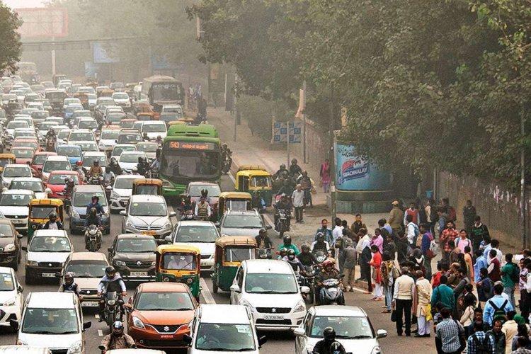 Govt makes display of Fitness Certificate, Registration Mark mandatory on vehicles