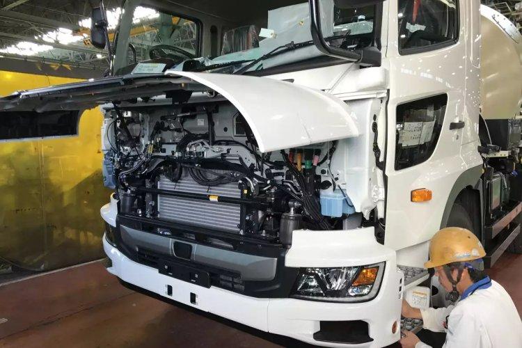 Ashok Leyland and Hino Motors to renew partnership for Euro VI Engines