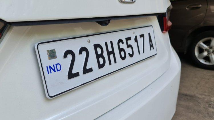 Govt allows conversion of regular vehicle registrations into Bharat Series vide Central Motor Vehicles (Twenty-third Amendment) Rules, 2022