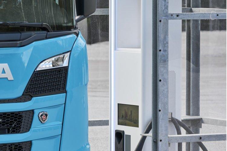 Scania and ABB E-mobility undertakes testing of Megawatt Charging System