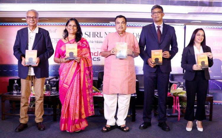 Shri Nitin Gadkari & Mahindra Logistics unveils the book honoring Indian Drivers