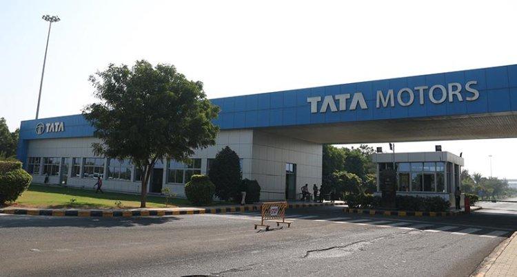 Tata Motors reports a drop in sales for the CV segment