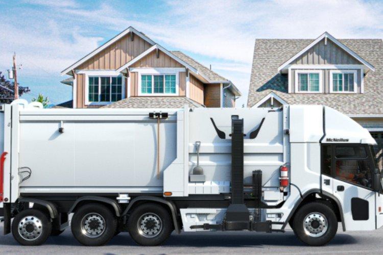 McNeilus receives order from Republic Service