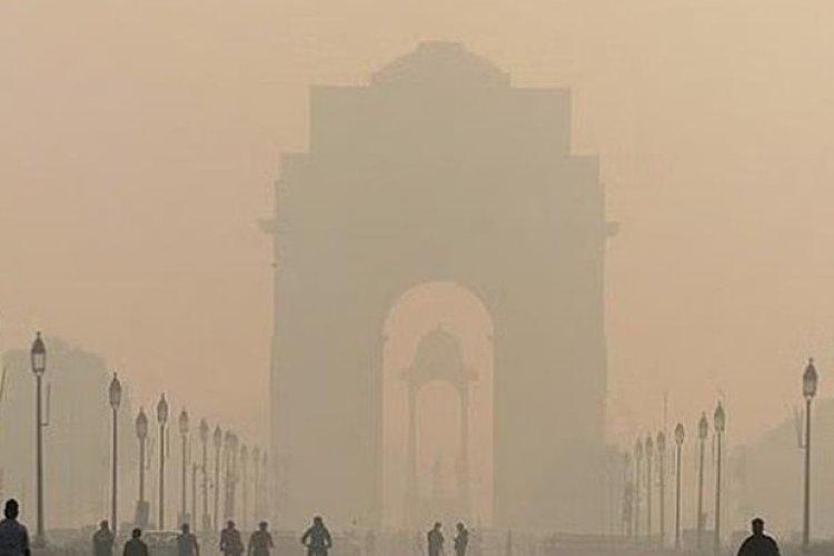 Delhi's Air Quality Plummets, Emergency Measures Implemented