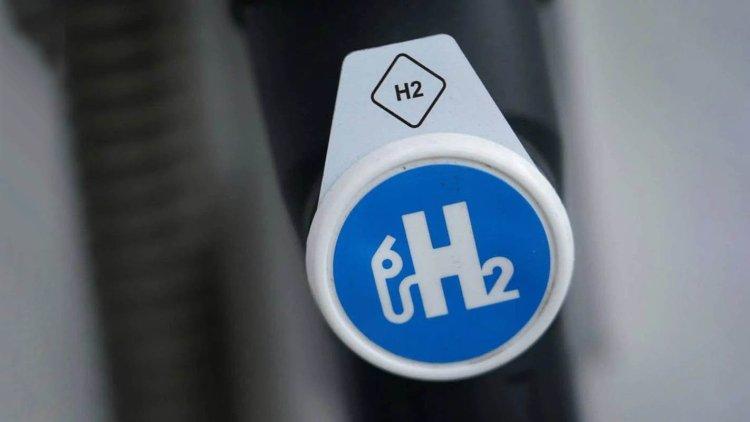 Forvia provide hydrogen storage systems for trucks in NA