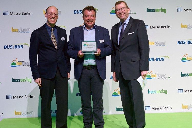 ZF win’s sustainability award at Bus2Bus Trade show