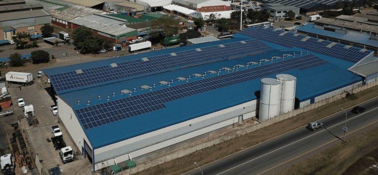 Trailer Builder Serco Powered with Solar