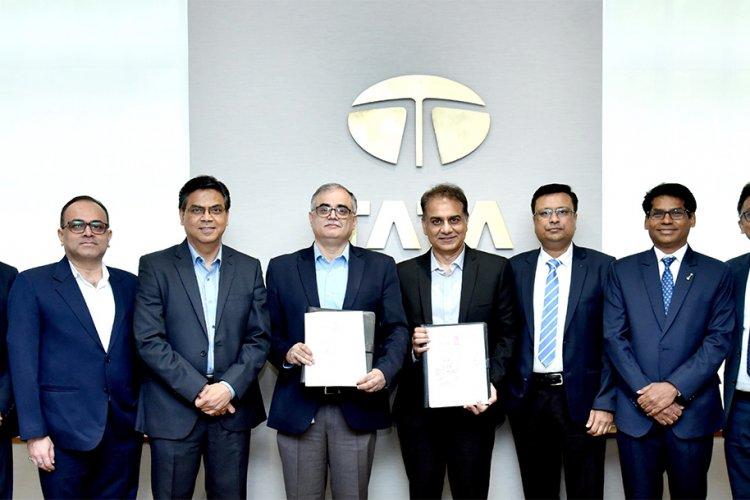 Tata Motors partners with Bajaj Finance for CV financing