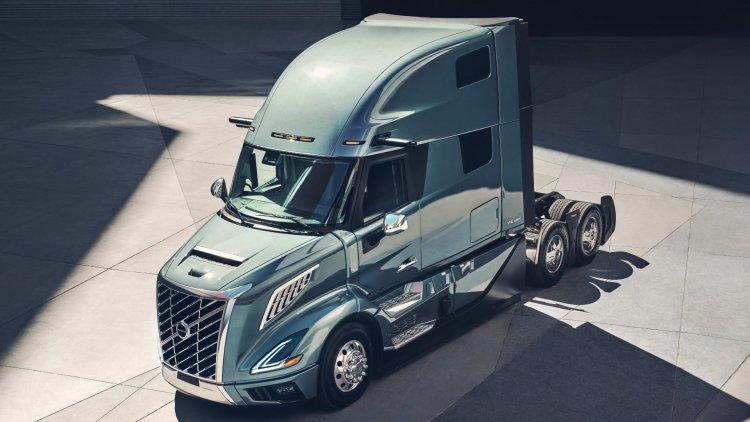 Volvo received the first order of the new Volvo VNL from Legend Transport