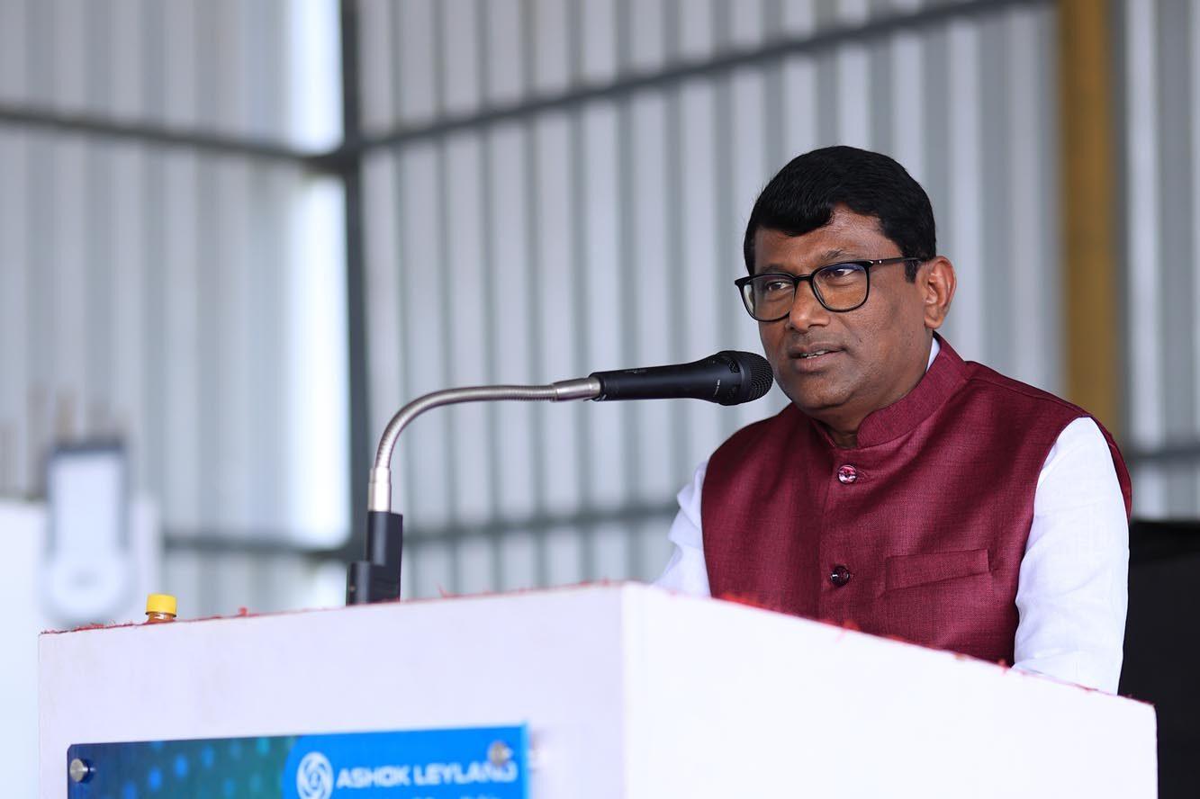 SRAS Motors - A New 2S Dealership of Ashok Leyland