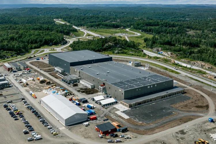 Norway's PM inaugurates Europe's first gigawatt battery factory