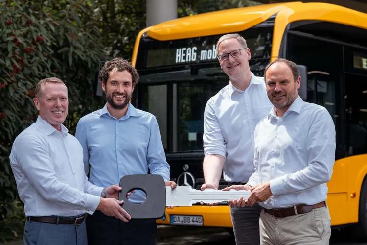 HEAG mobilo expands its fleet with ten new Mercedes-Benz eCitaro electric buses