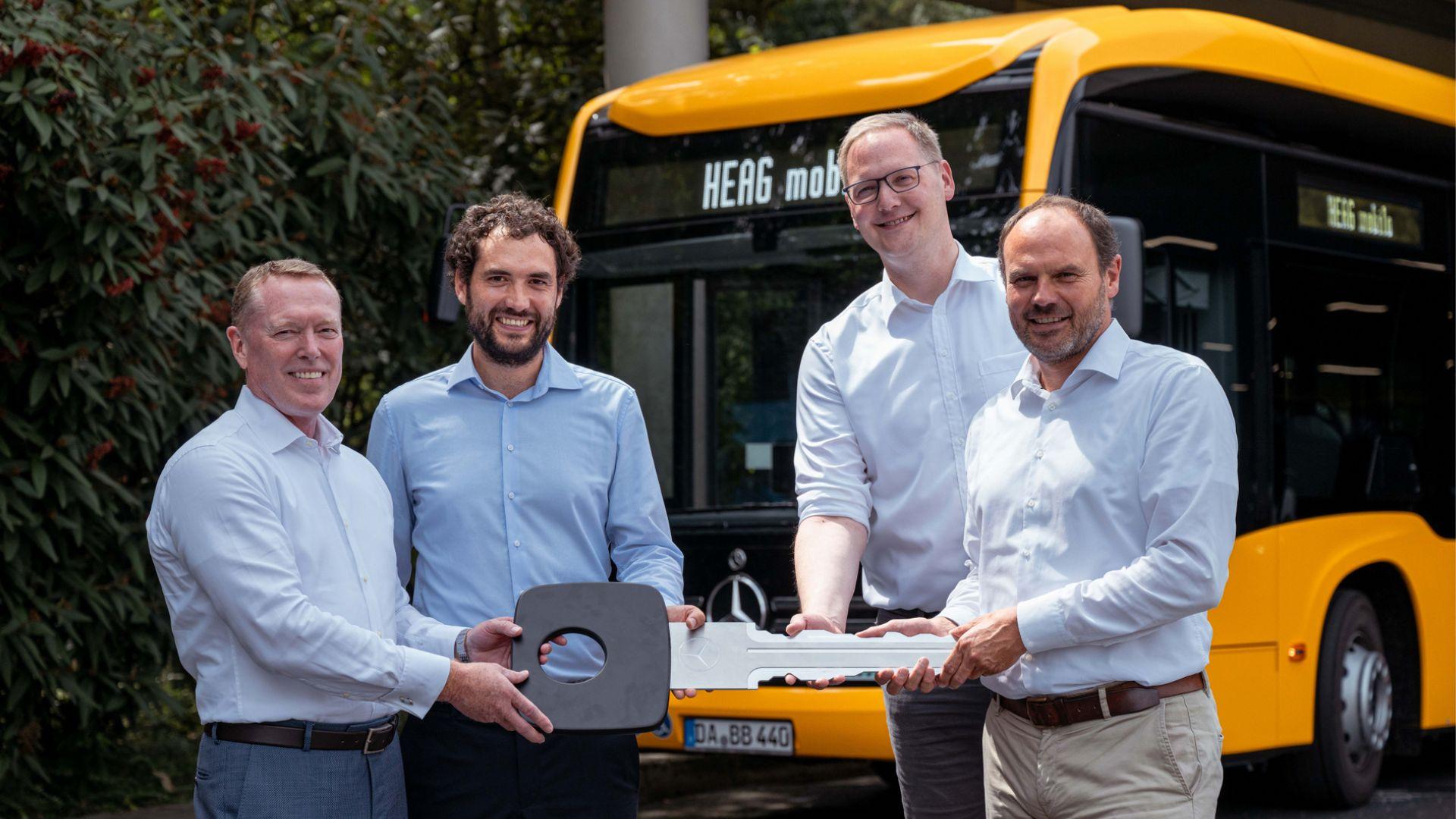 HEAG mobilo expands its fleet with ten new Mercedes-Benz eCitaro electric buses