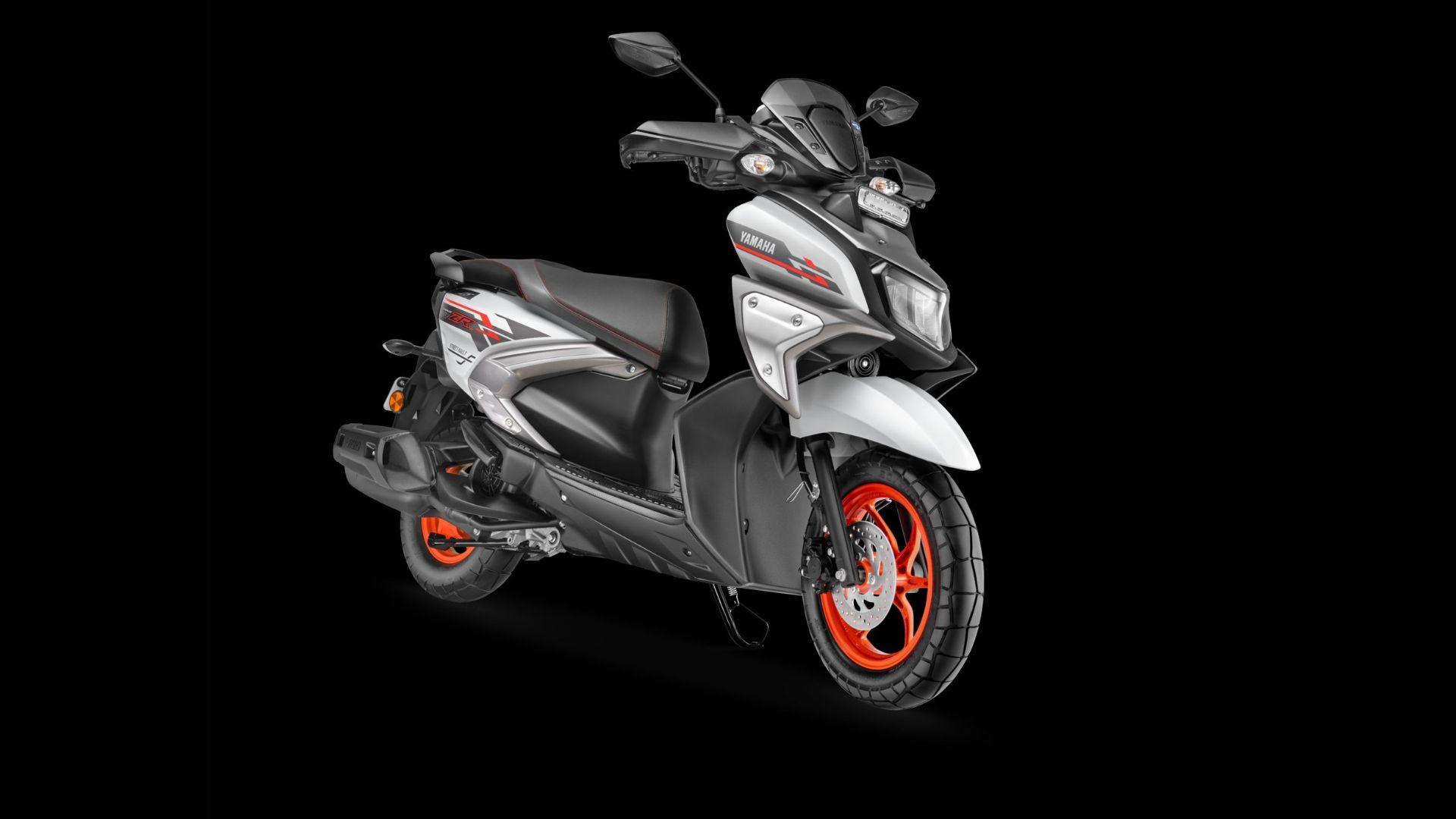 Yamaha launched enhances RayZR Street Rally with Answer Back feature and LED DRL