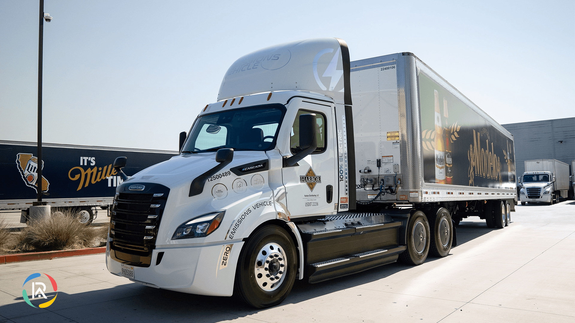 Daimler Truck North America delivers eCascadia to Reyes Beverage Group