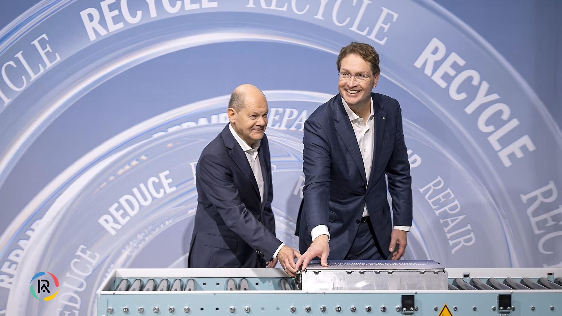 Mercedes-Benz Opens Recycling Plant in Kuppenheim Germany