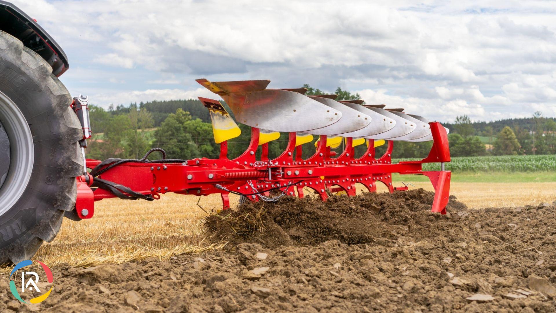 POTTINGER Launches SERVO 4000 with On-Land Ploughing Option