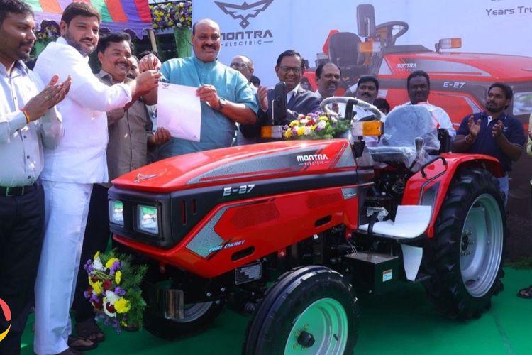Montra E-Tractor Showroom Opened in Guntur