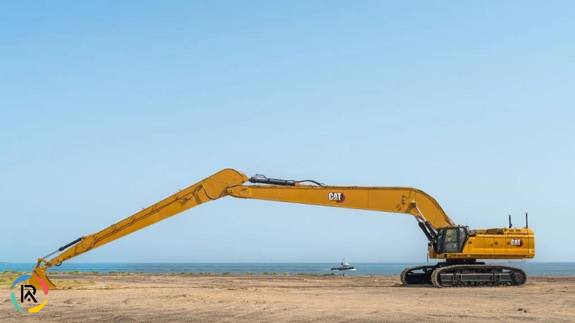 Caterpillar Launches 395 LRE for Dredging & Waterways
