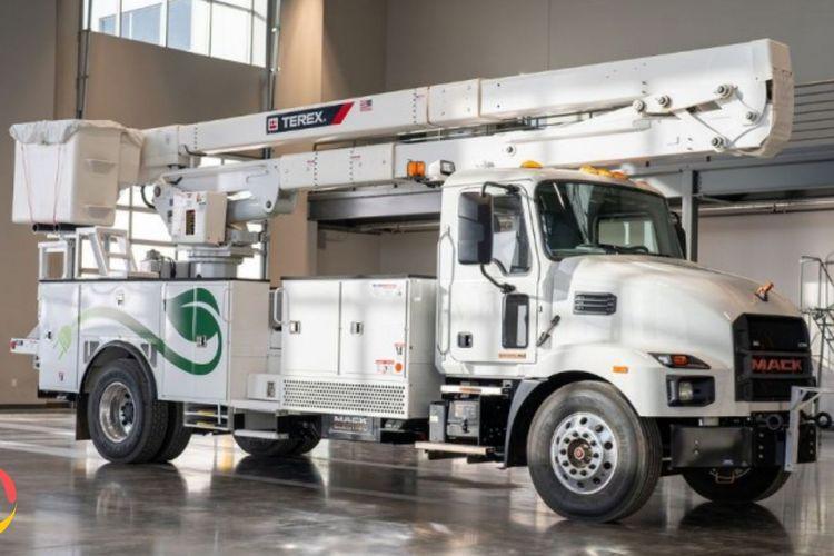 Mack & Terex Unveil All-Electric Bucket Truck at NTEA