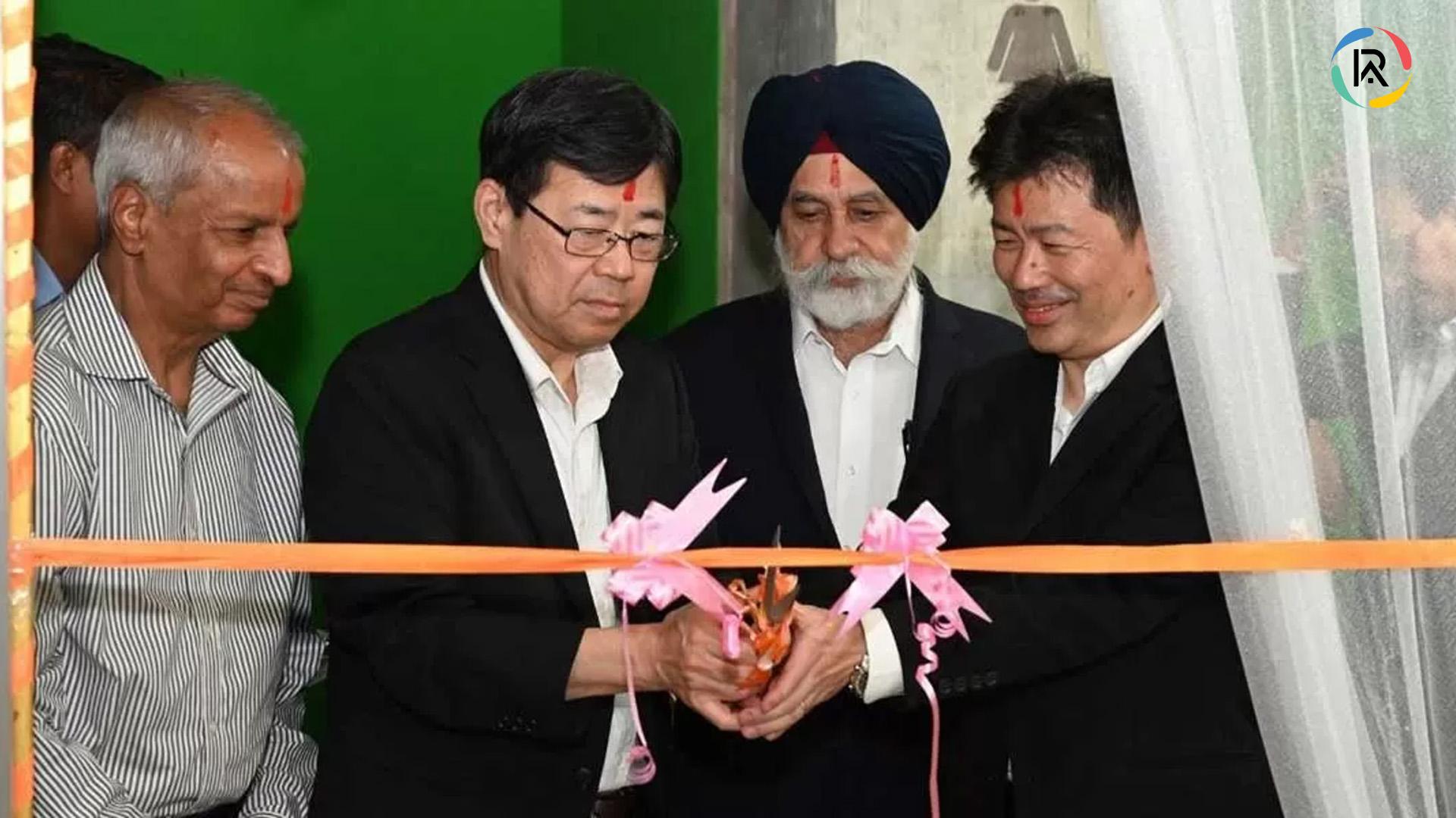 Hitachi Opens R&D Center for Construction Tech