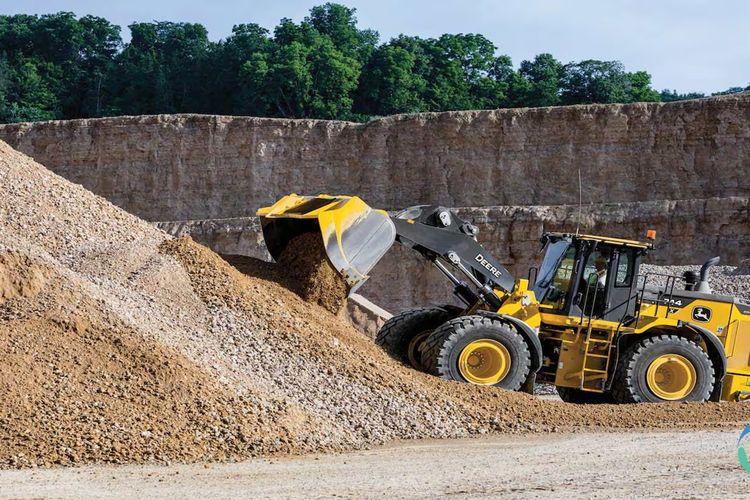 John Deere Launches Smart Tech at Bauma 2025