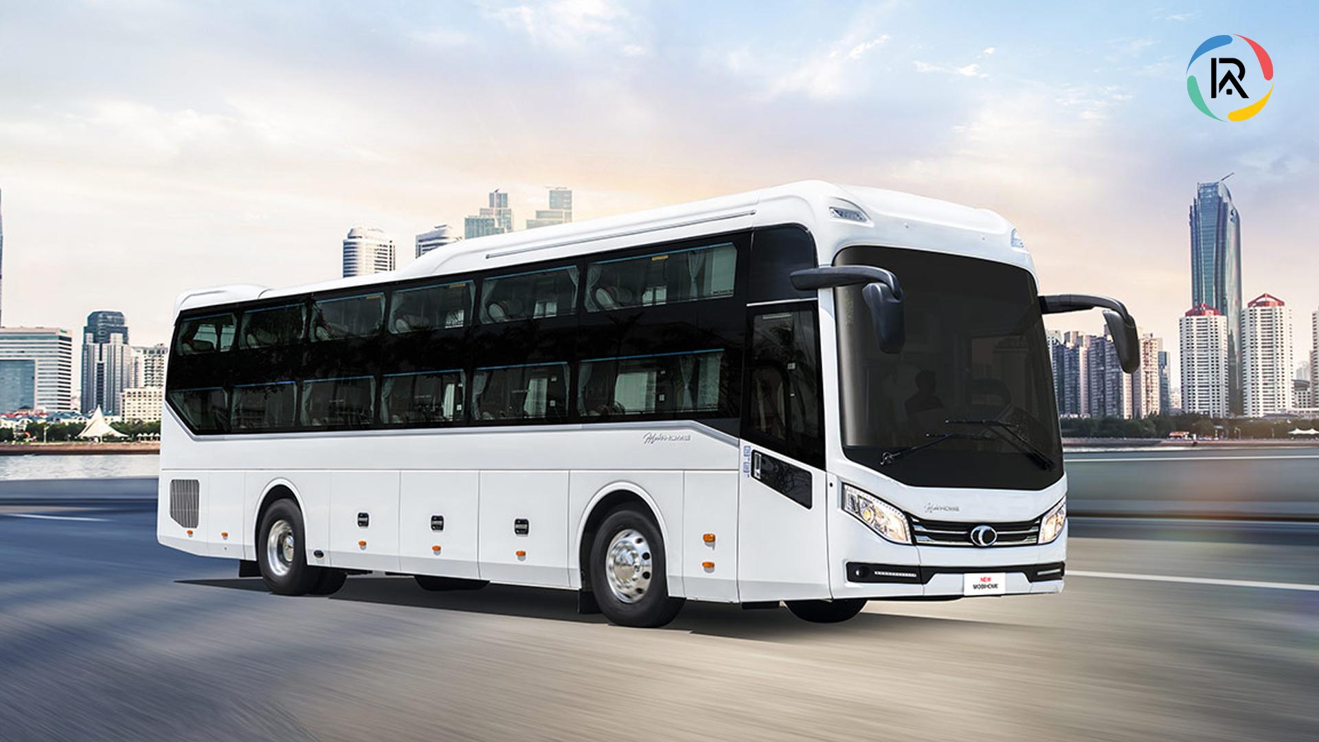 THACO AUTO Begins Export of Mercedes-Benz Premium Buses to Thailand