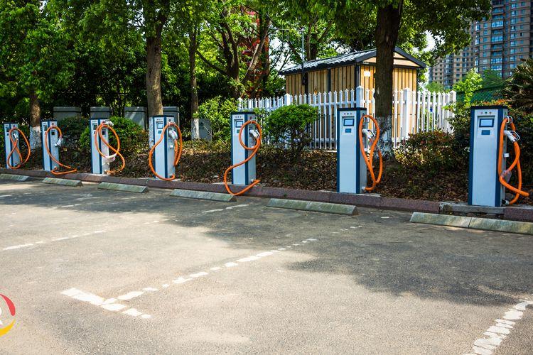 India to Install 72,000 EV Chargers Under PM E-Drive Scheme