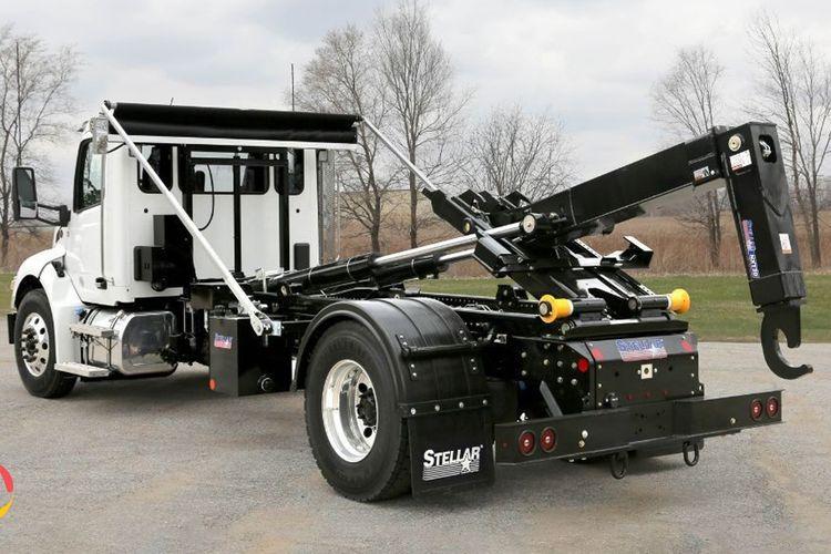 Stellar Industries Launches NXT24 and NXT30 Hooklift Models