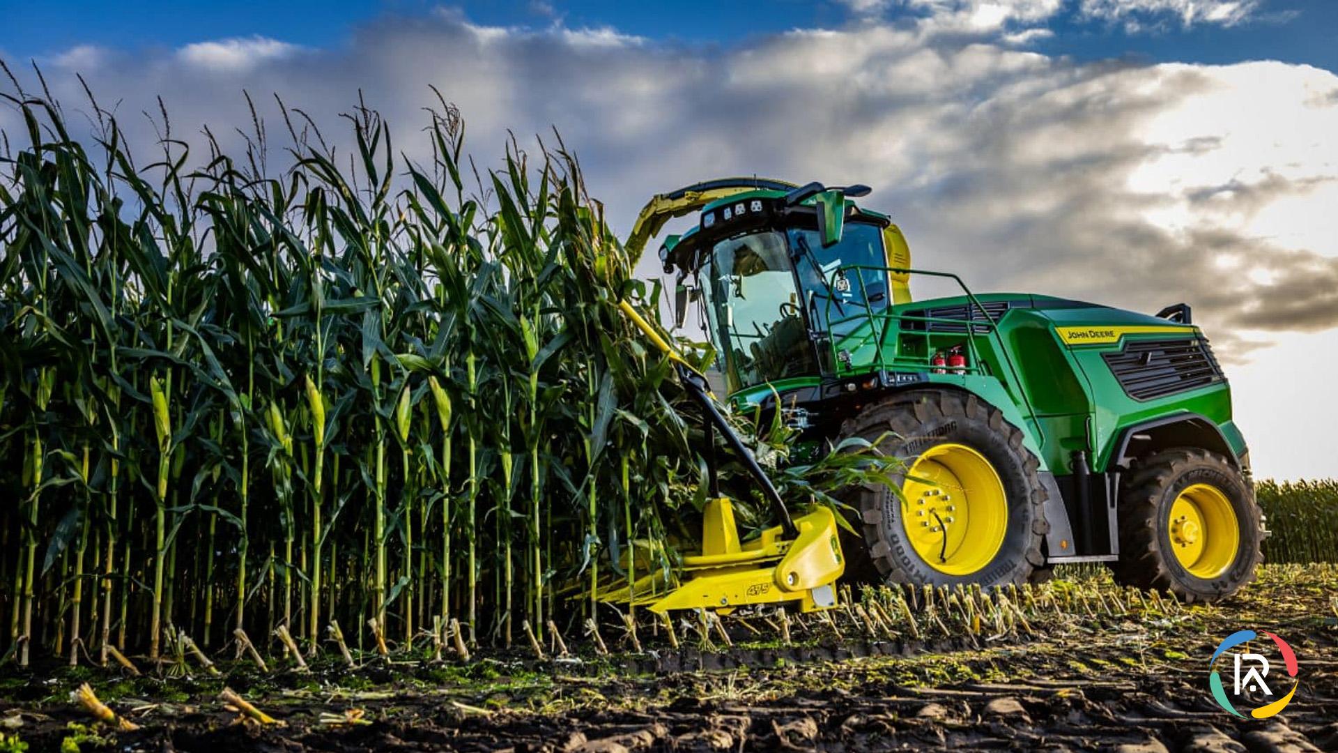 John Deere Launches New F8 and F9 Series Forage Harvesters