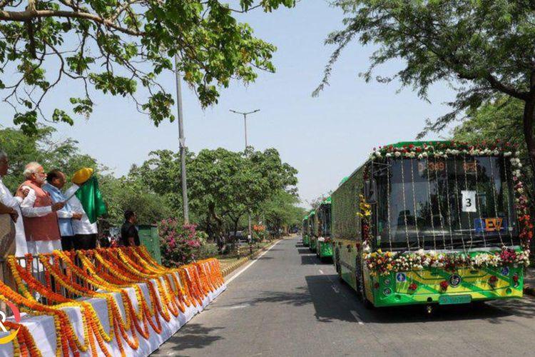 PM Modi Flags Off 200 PMI E-Buses, Launches Green Routes on World Environment Day