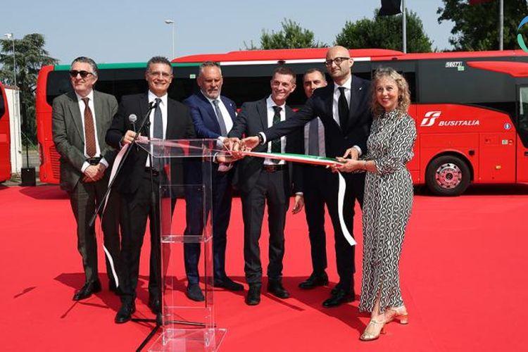 Daimler Buses Secures 111-Coach Order from Busitalia