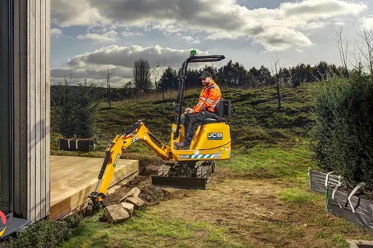 JCB to Debut Electric Micro-Excavator at Plantworx 2025
