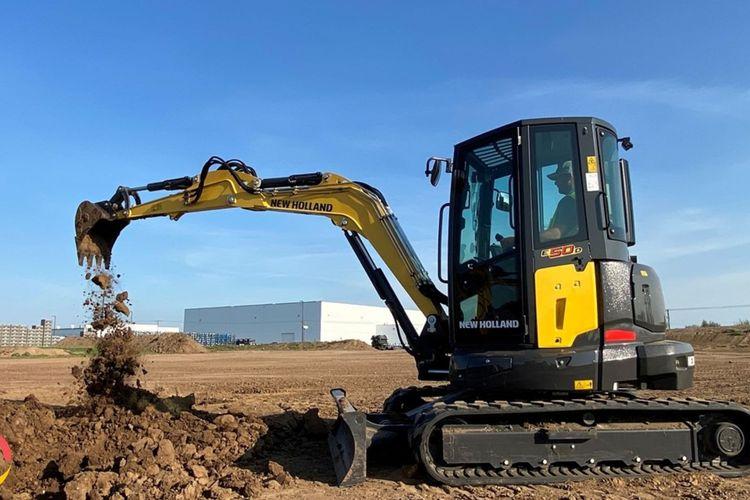 New Holland Rolls Out D-Series Mini Excavators