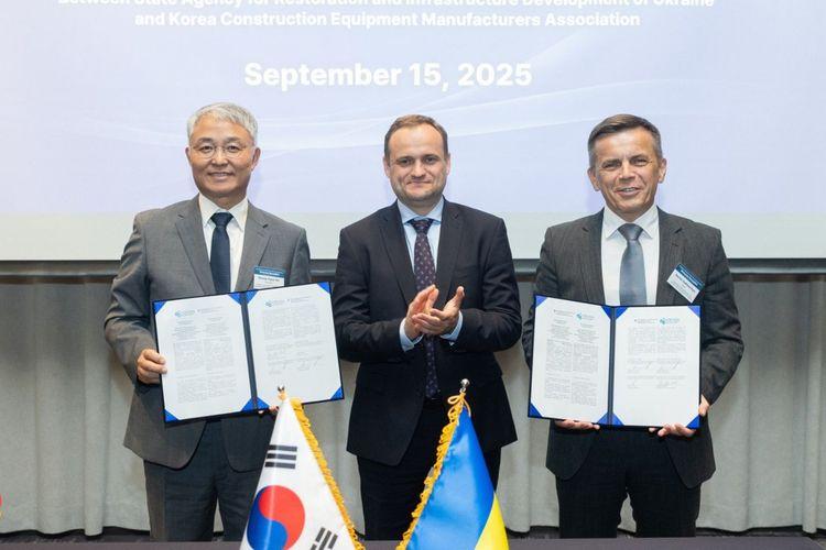 Ukraine, South Korea to Launch Heavy Machinery Center