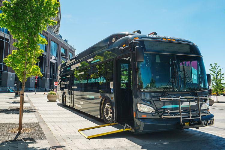 NFI Group Secures Major Electric Bus Order from OC Transpo