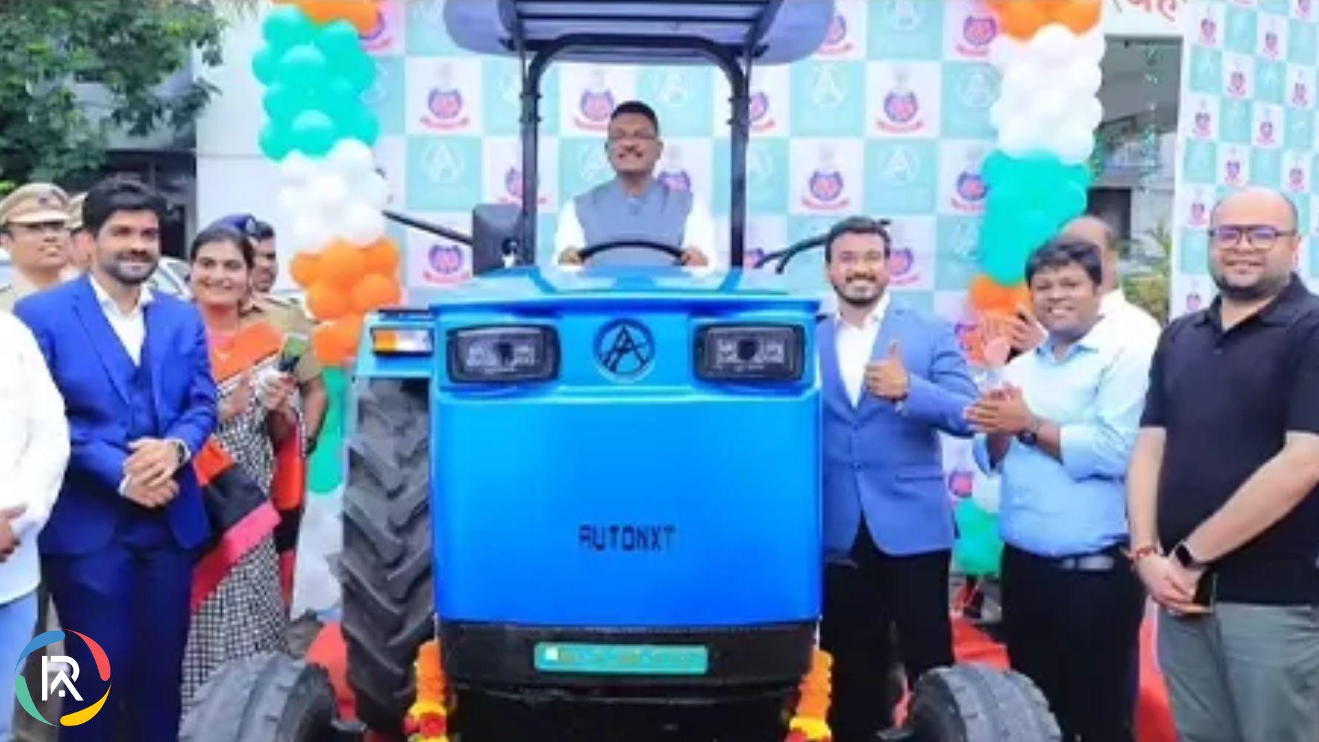 Maharashtra Launches the First Electric Tractor