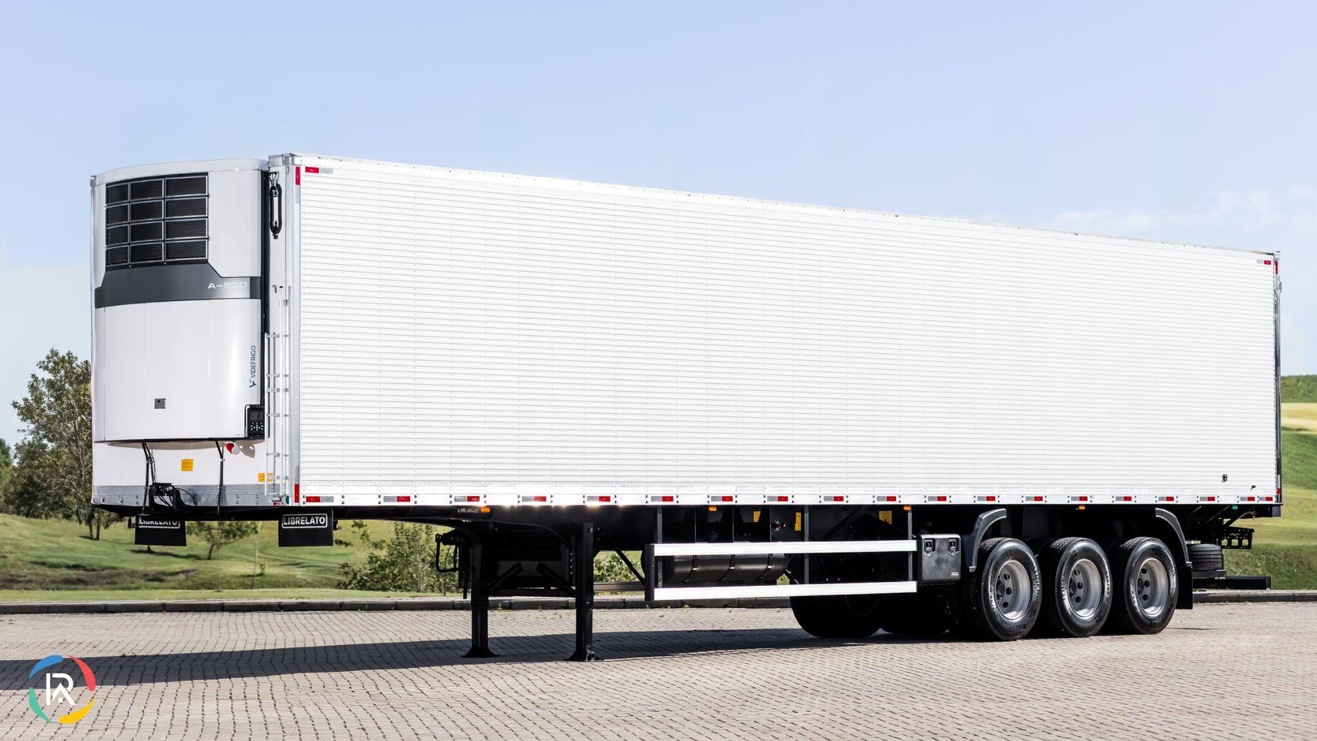 Librelato Launches reefer trailer at Fetranslog 2025