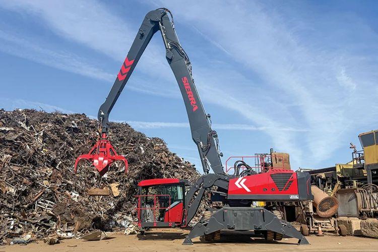 Sierra International Introduces Fly-Cab Material Handler