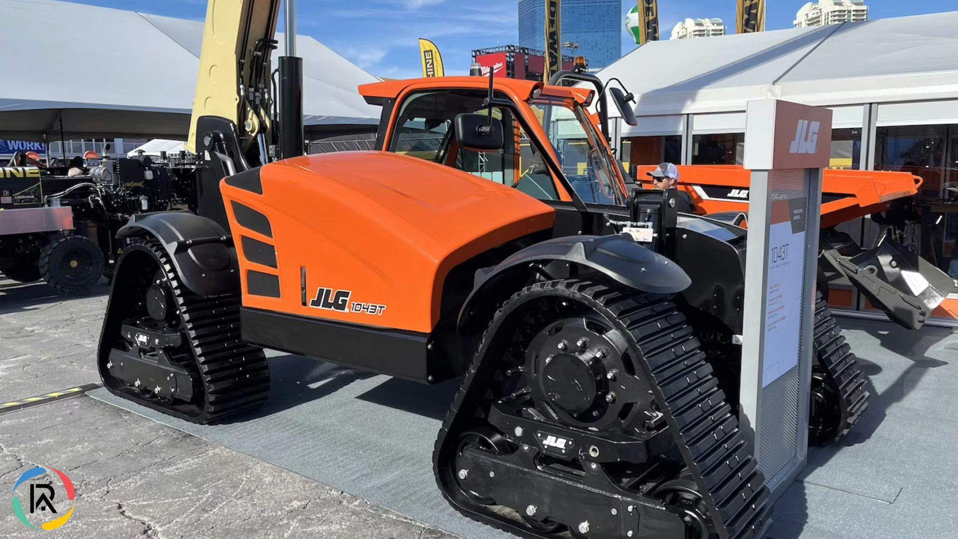 JLG Industries Unveils Prototype Quad-Track Telehandler